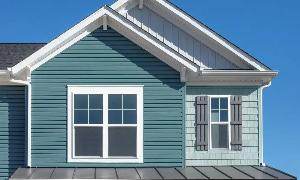 Roof repair and inspection services in Kendall West